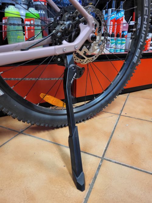 Zadní stojan KLS E-KICK 26"-29"