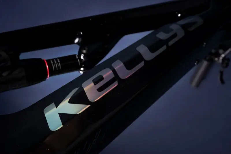 KELLYS Theos F100 SH 29"/27.5" 825Wh